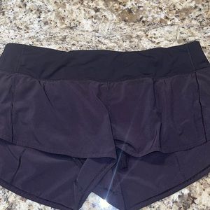 Lululemon Speed Up Shorts 2.5”